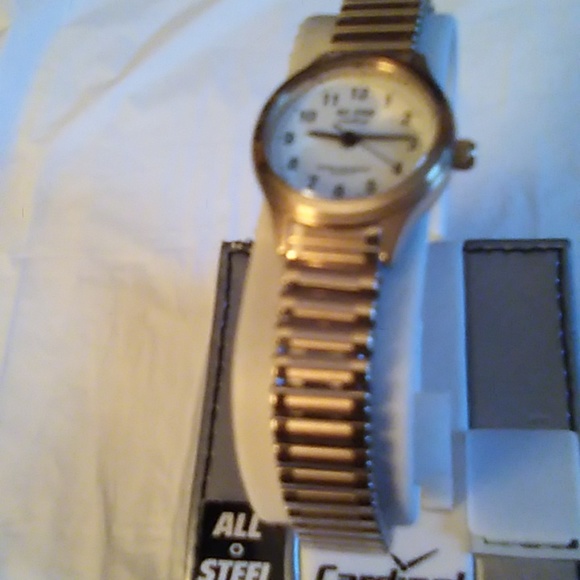 Cardinal All Steel ladies watch - Picture 6 of 11